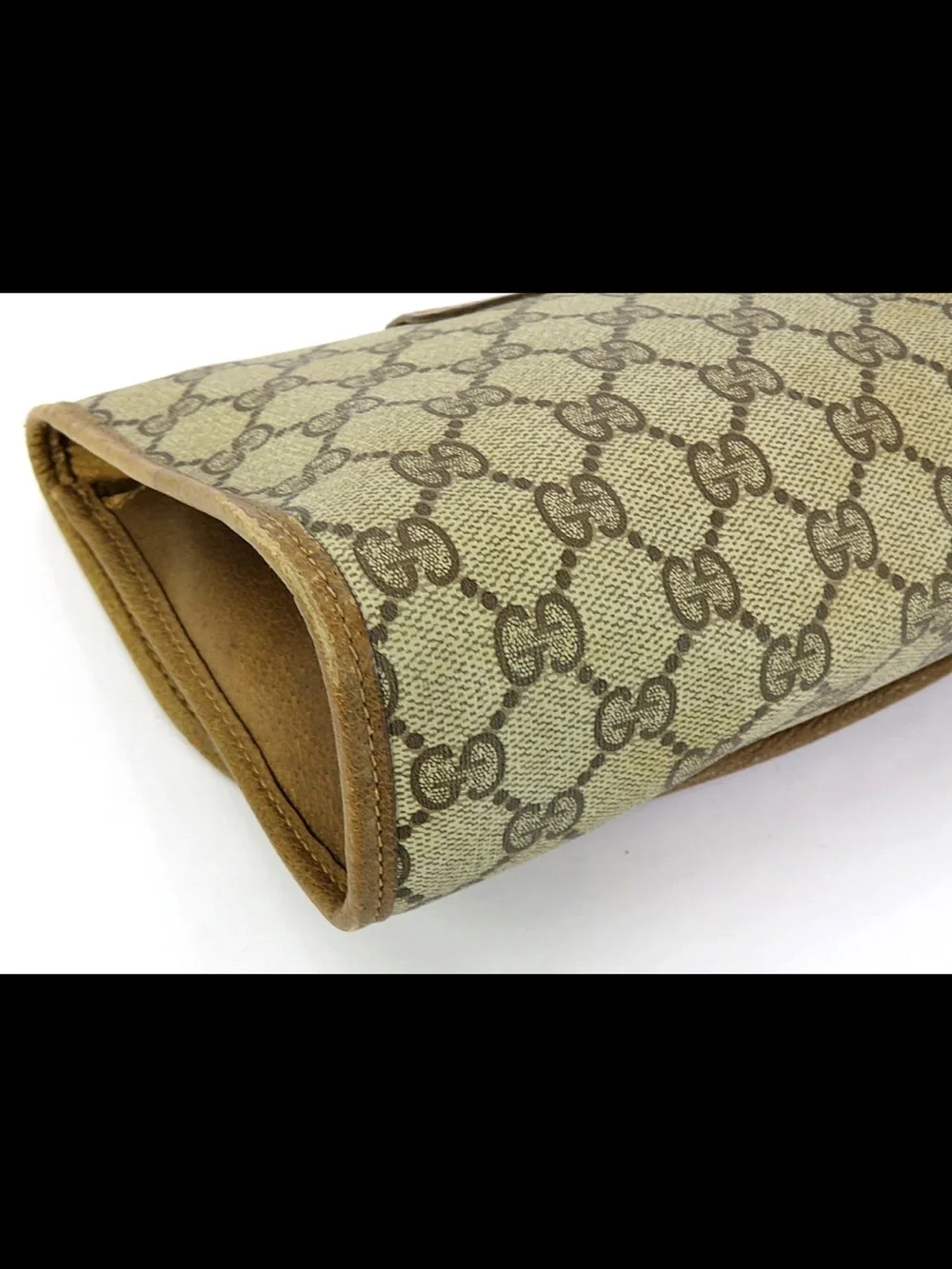 Gucci Beige GG Canvas Clutch with Green-Red Web Accent